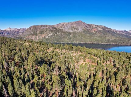 350 Glenmore Way, South Lake Tahoe, CA 96150 Photo