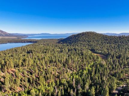 350 Glenmore Way, South Lake Tahoe, CA 96150 Photo