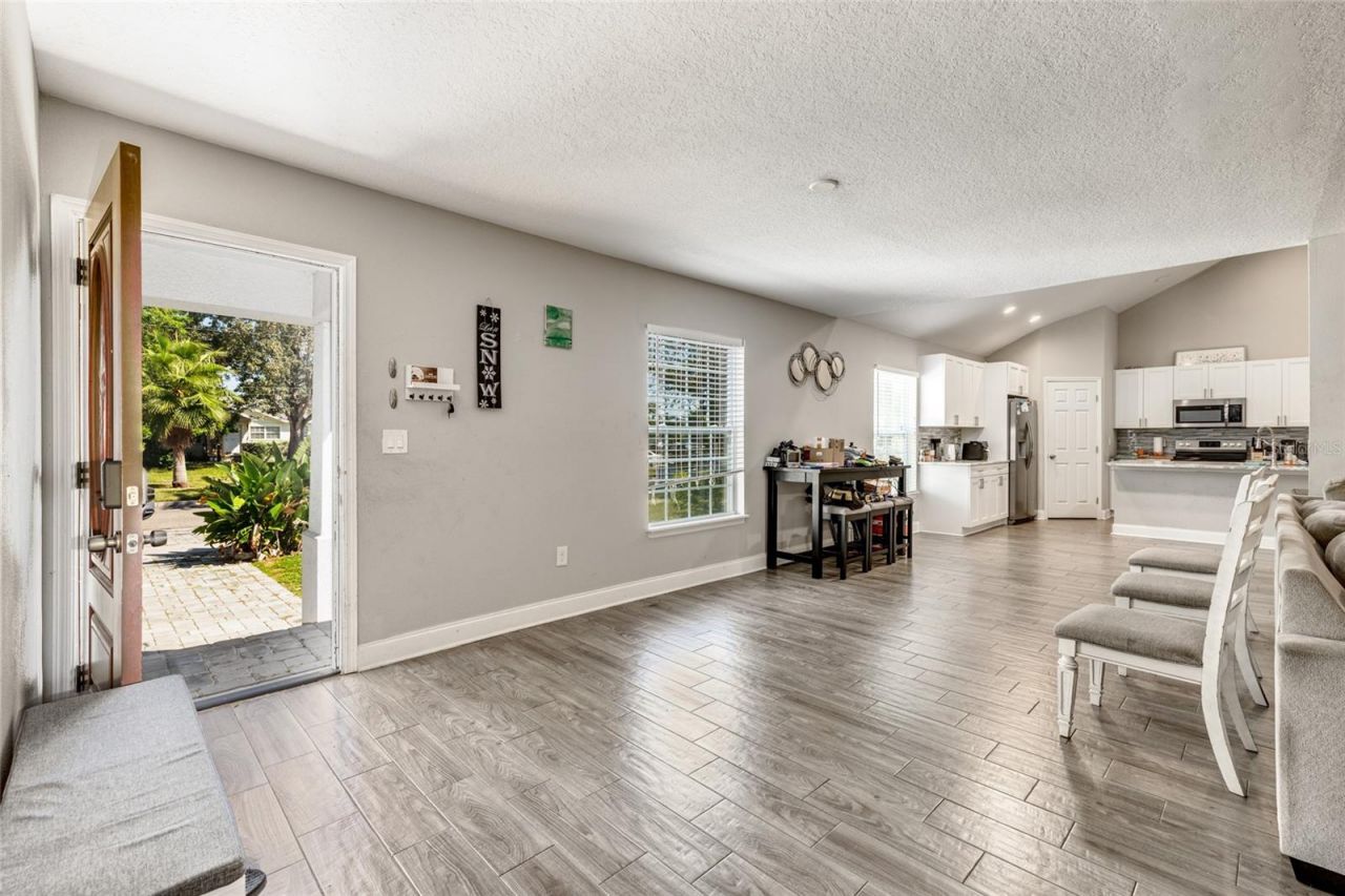 4320 8th Avenue N, Saint Petersburg, FL 33713 Photo