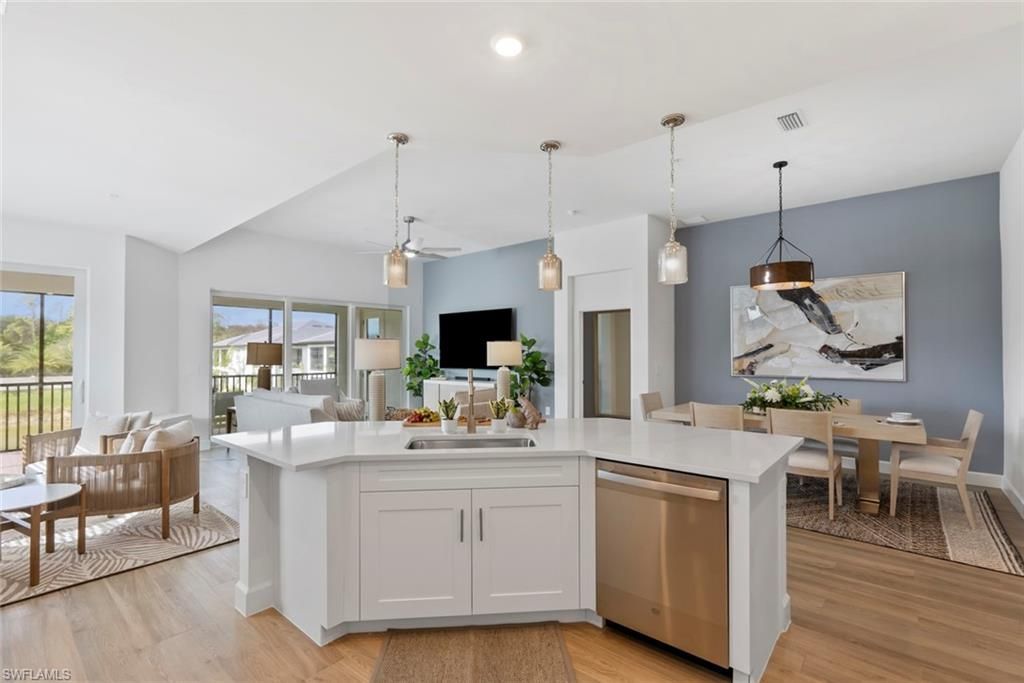 16889 Fairgrove Way, Unit 5-201, Naples, FL 34110 Photo