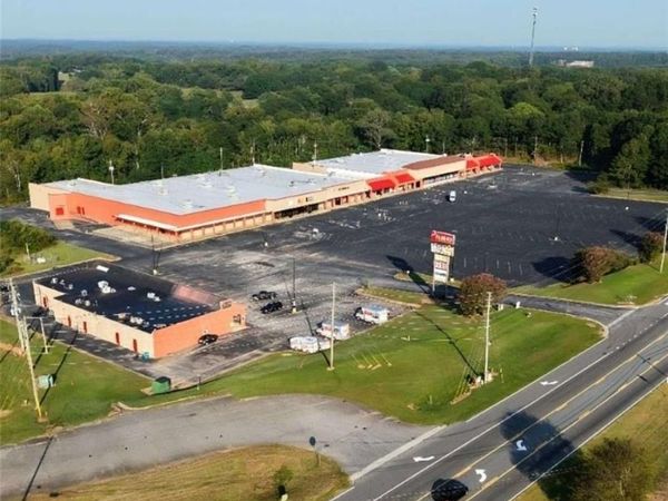 165 S Elm, Commerce, GA 30529