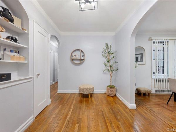 43-01 46th Street, Unit 2A, Sunnyside, NY 11104