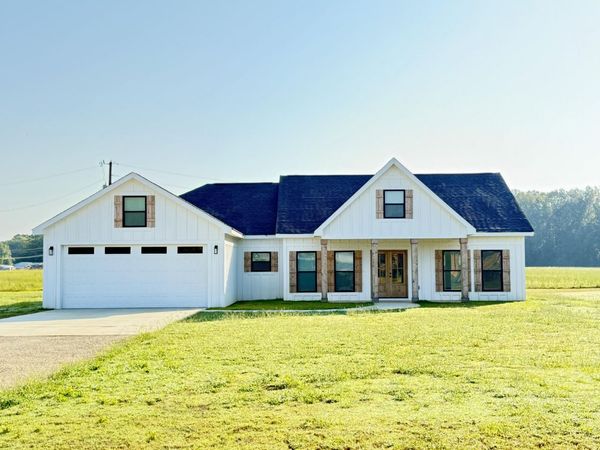 50012 Riverwood Road, Aberdeen, MS 39730