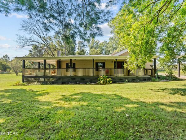 2709 Montvale Rd, Maryville, TN 37803