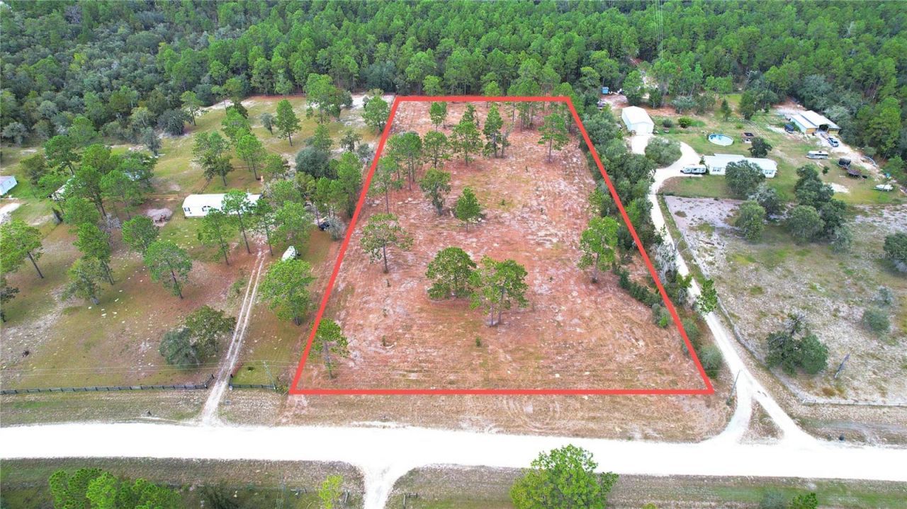 53rd Lane, Morriston, FL 32668 Main Photo