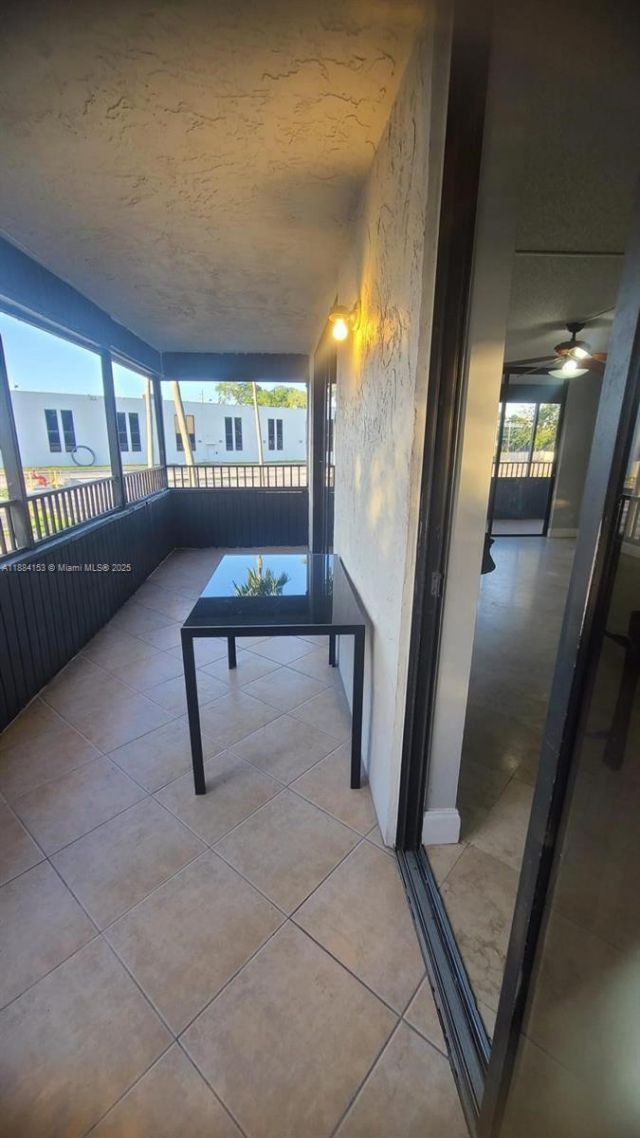 16220 NW 2nd Ave, Unit 213, Miami, FL 33169 Photo