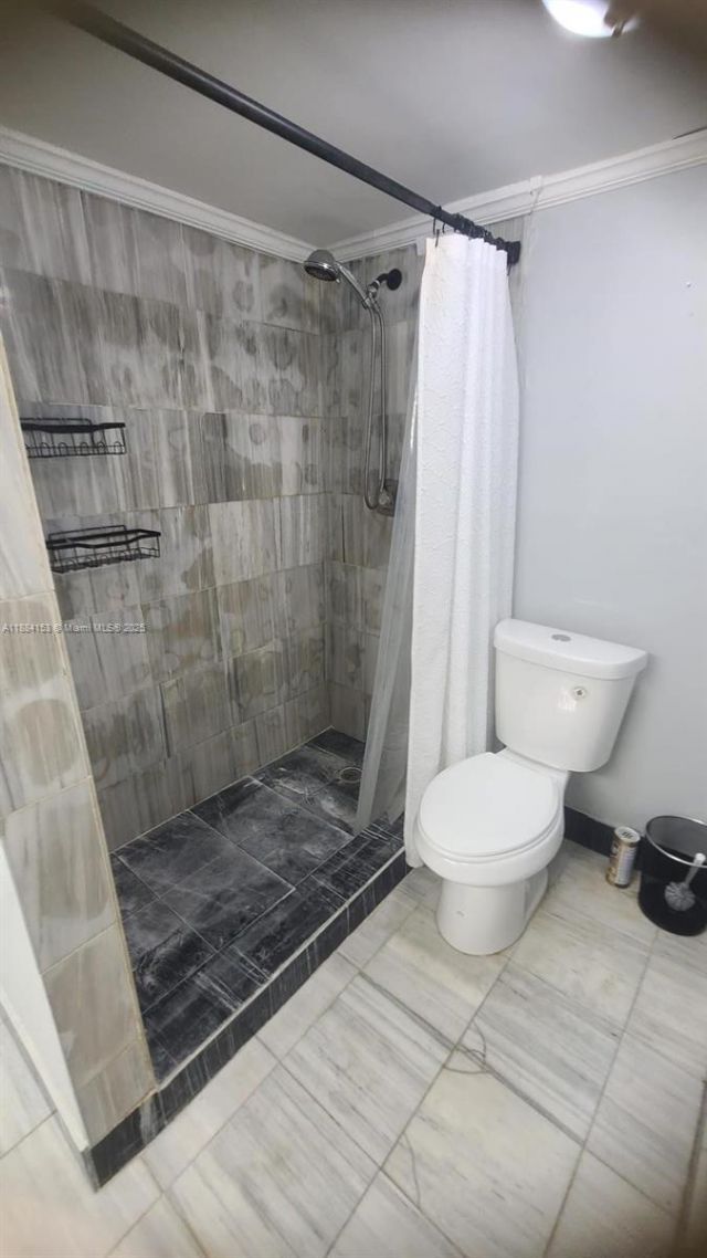 16220 NW 2nd Ave, Unit 213, Miami, FL 33169 Photo