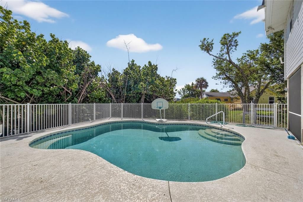 700 Nerita St, Sanibel, FL 33957 Photo