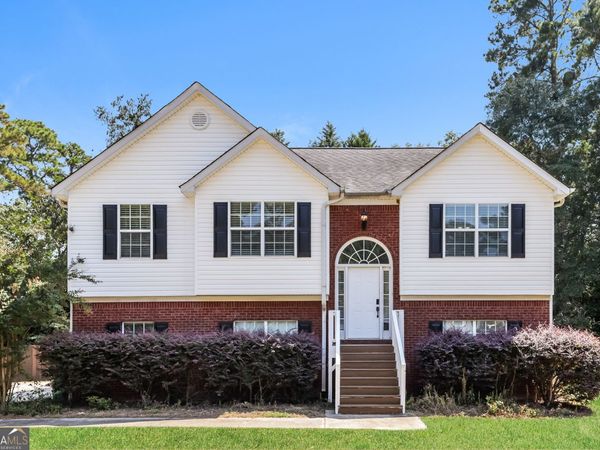 830 Lincoln Square, Locust Grove, GA 30248