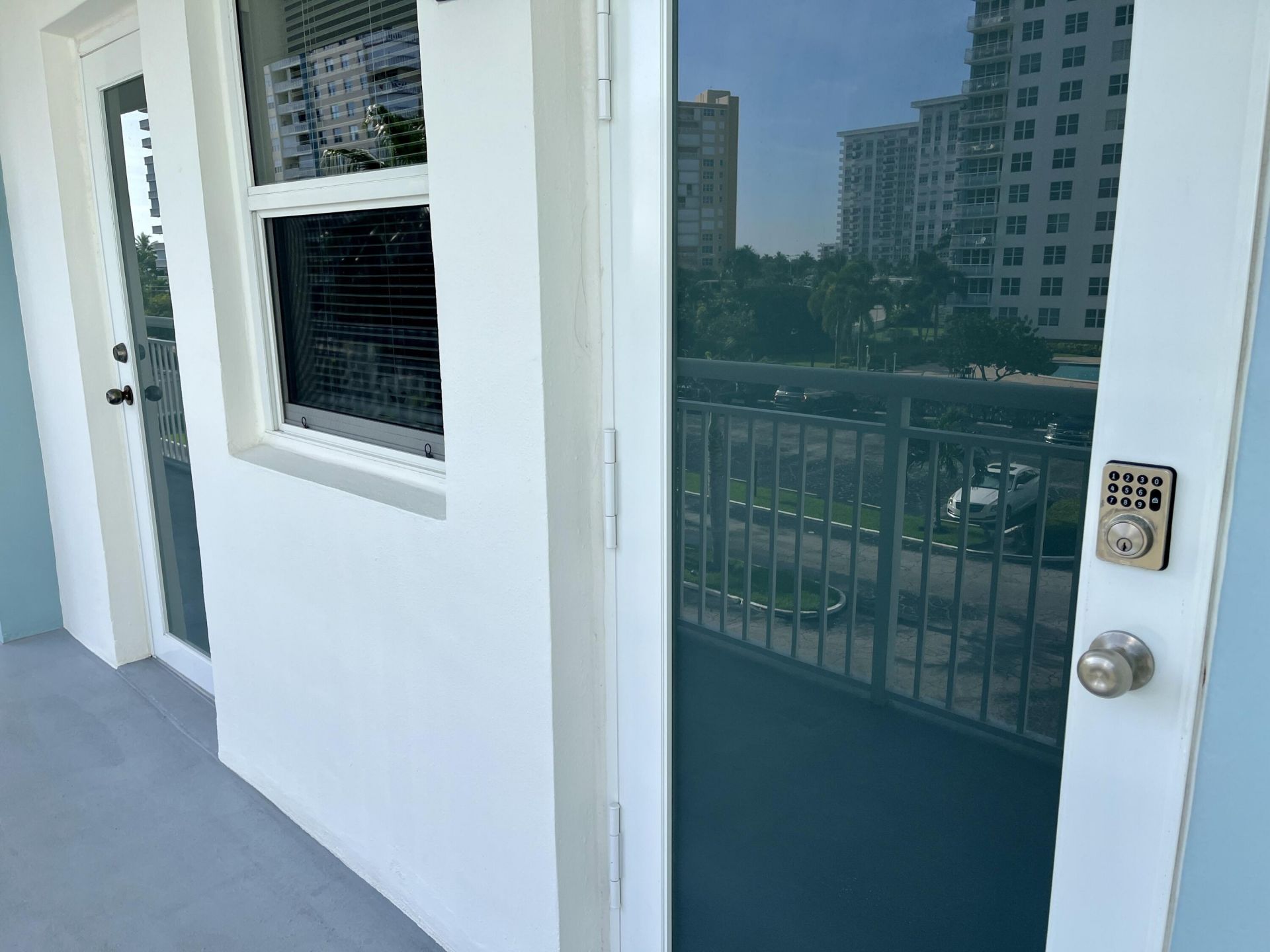 201 N Ocean Boulevard, Unit 302, Pompano Beach, FL 33062 Photo