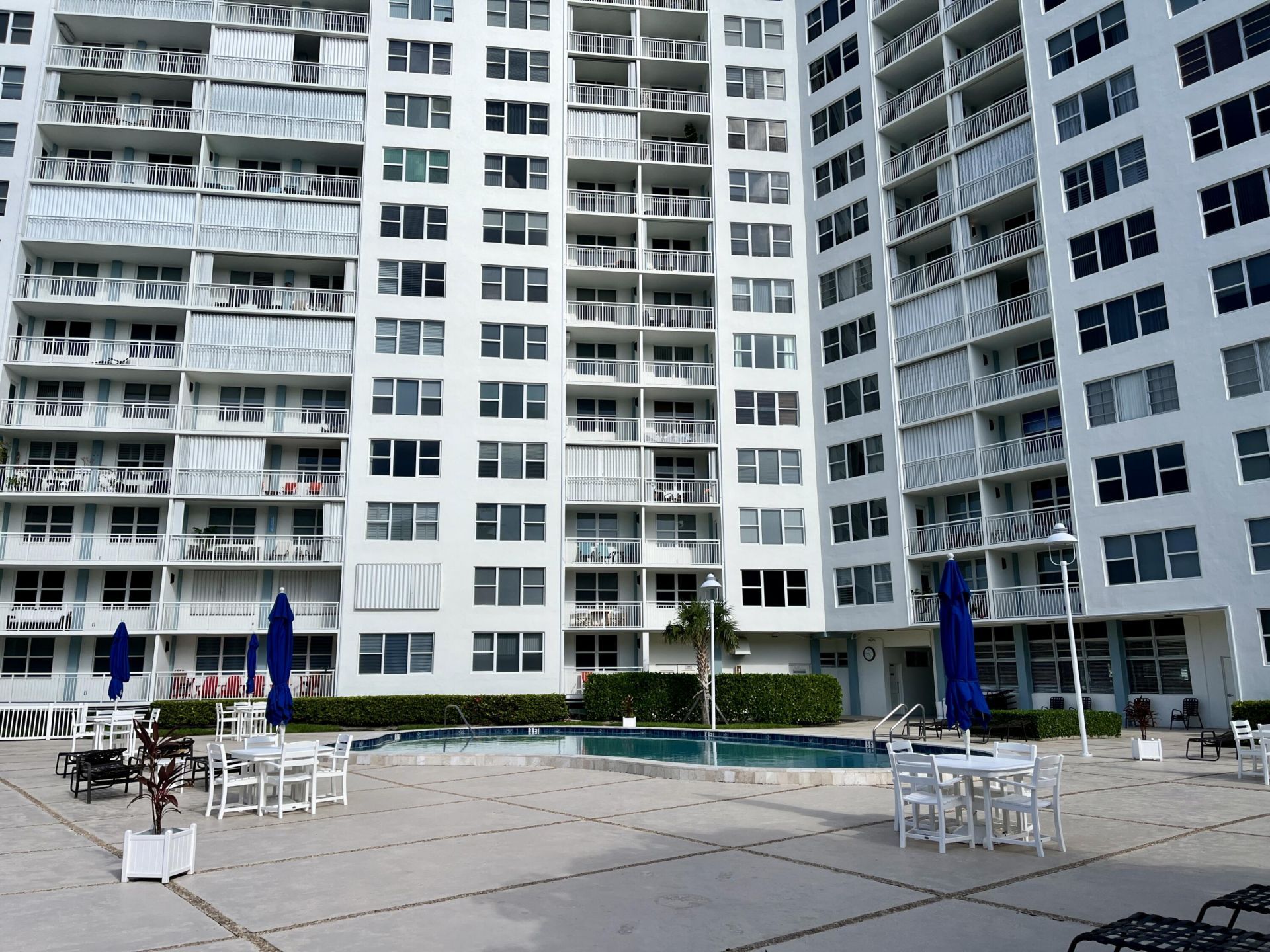 201 N Ocean Boulevard, Unit 302, Pompano Beach, FL 33062 Photo