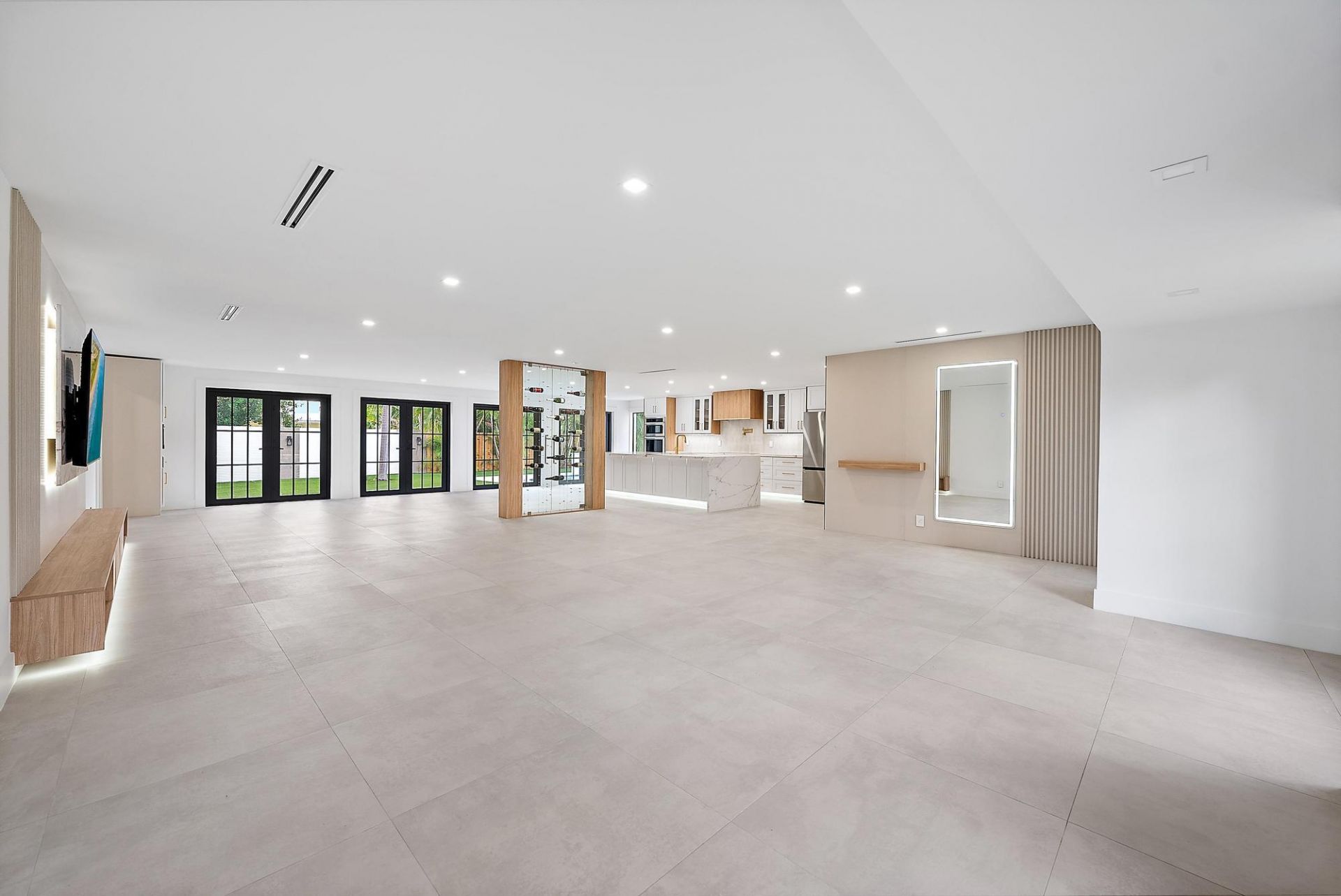 391 W Riverside Drive, Tequesta, FL 33469 Photo