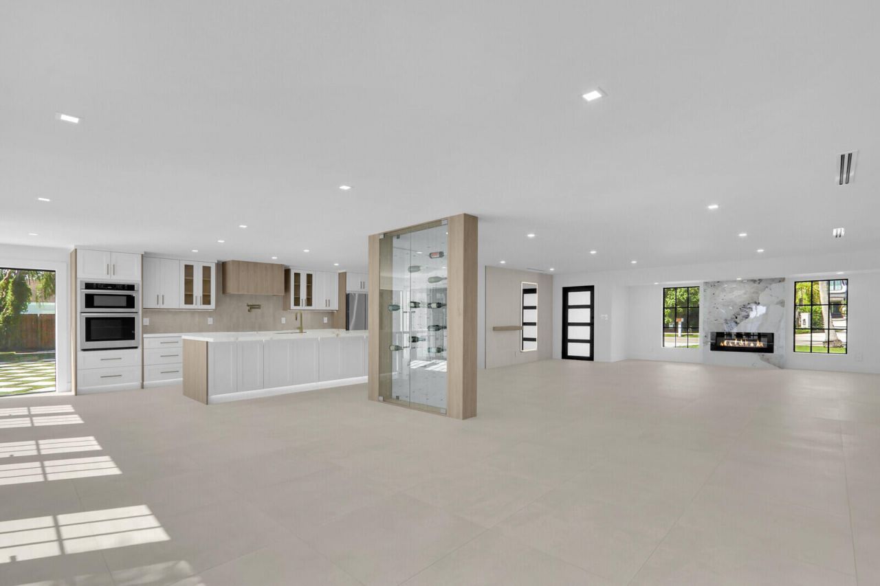 391 W Riverside Drive, Tequesta, FL 33469 Photo