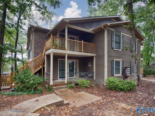 2004 Woodlawn Drive SW, Unit 2004, Huntsville, AL 35802