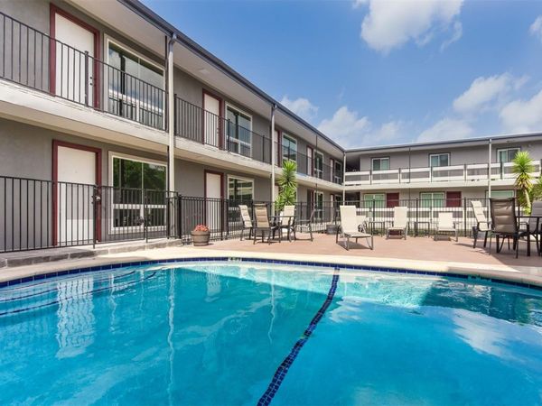 3110 Red River ST, Unit 206, Austin, TX 78705
