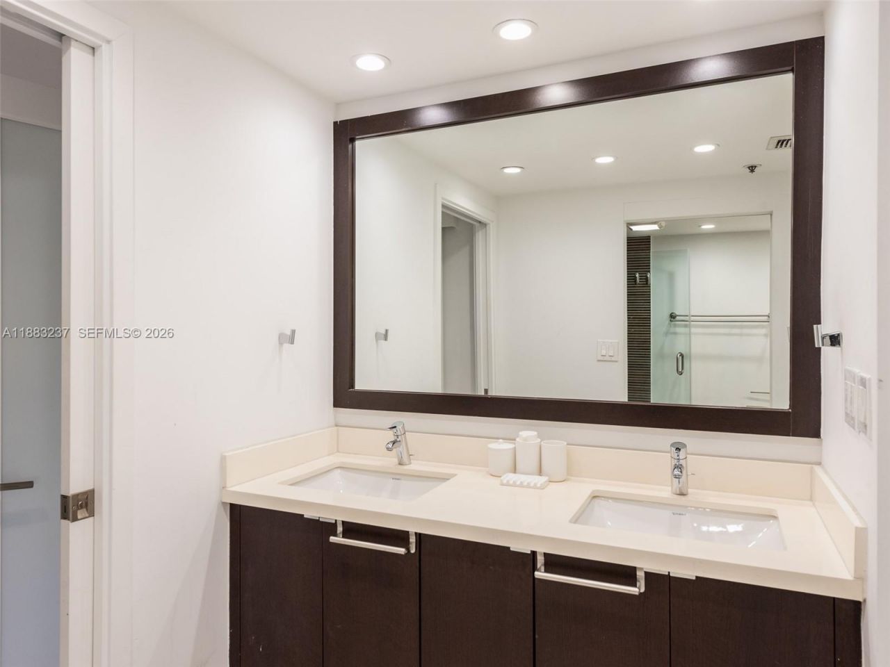 251 Crandon Blvd, Unit 227, Key Biscayne, FL 33149 Photo