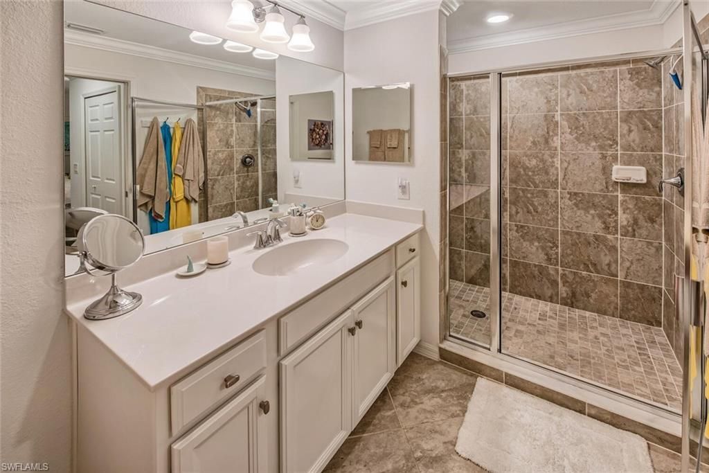 9584 Trevi Ct, Unit 5226, Naples, FL 34113 Photo