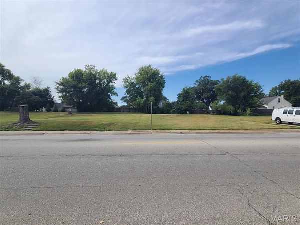 520 E 5th Street, Washington, MO 63090