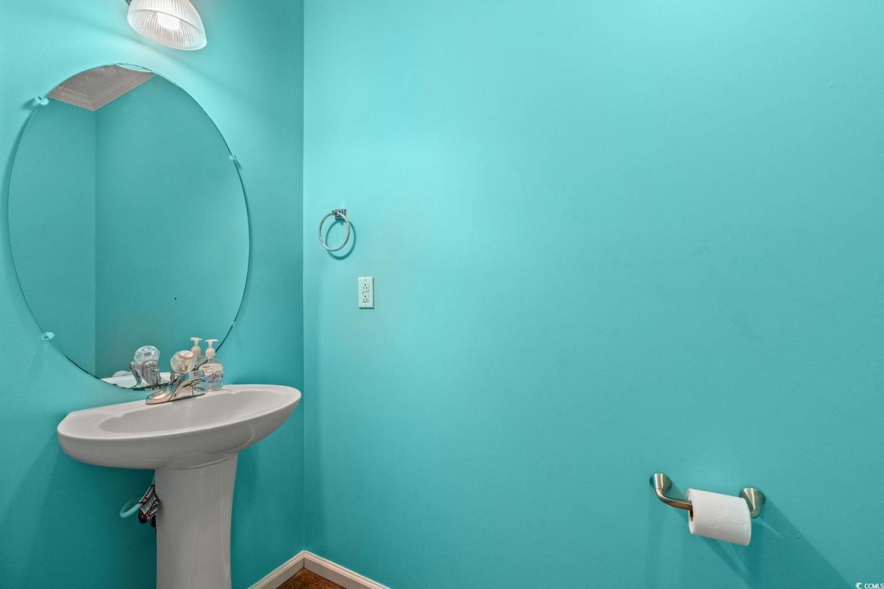 6001-1709 South Kings Hwy. Photo 21