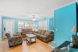 6001-1709 South Kings Hwy. photo 4