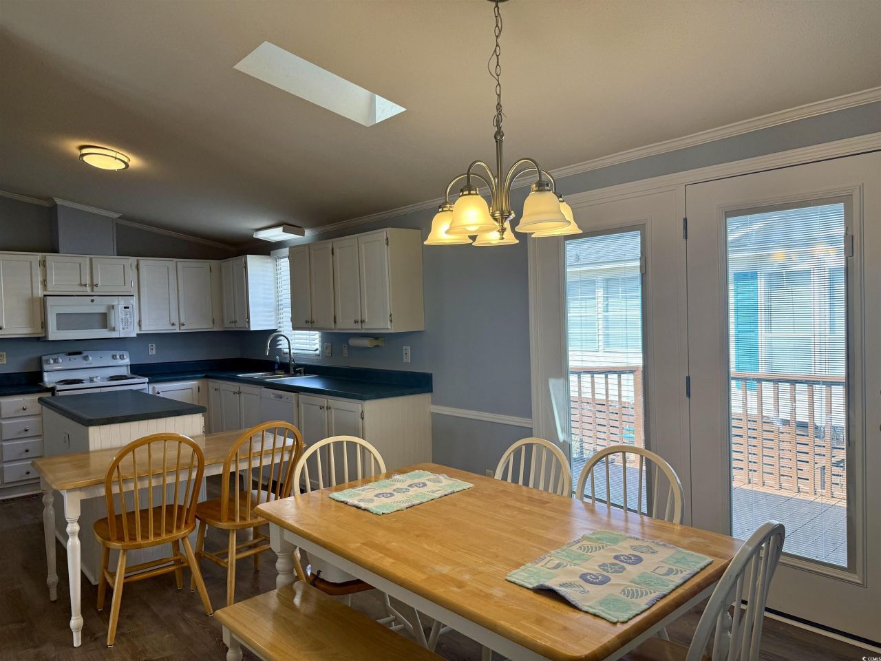 1687 Mason Circle Photo 13