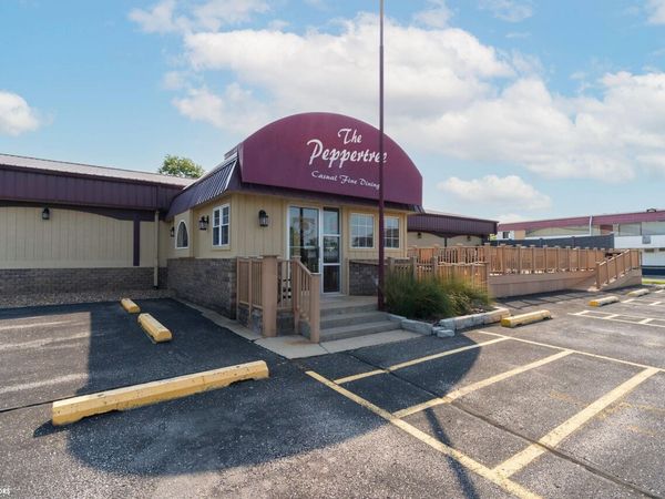 2274 Highway 63, Oskaloosa, IA 52577