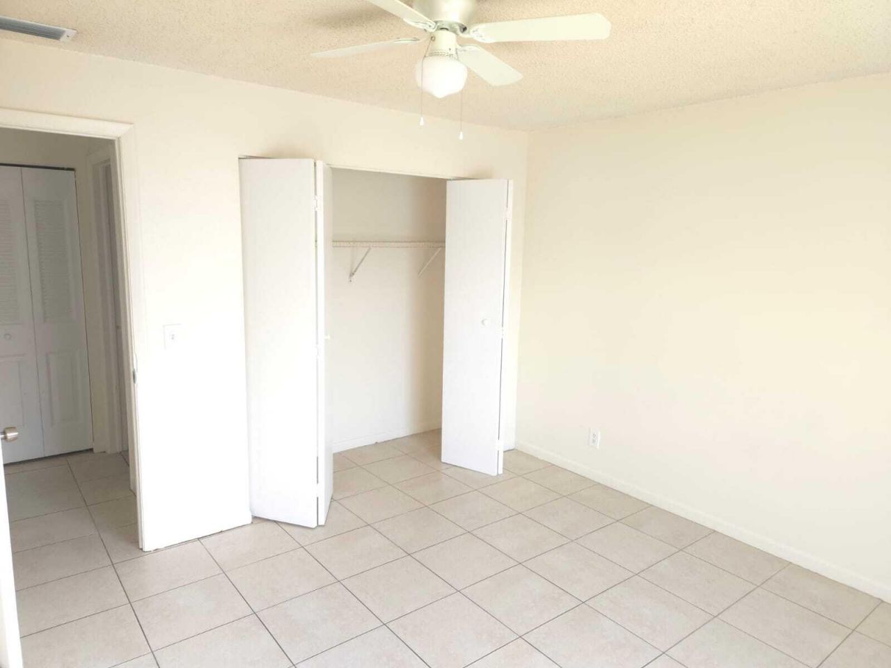 1740 2nd Avenue, Unit 202, Lake Worth Beach, FL 33460 Photo