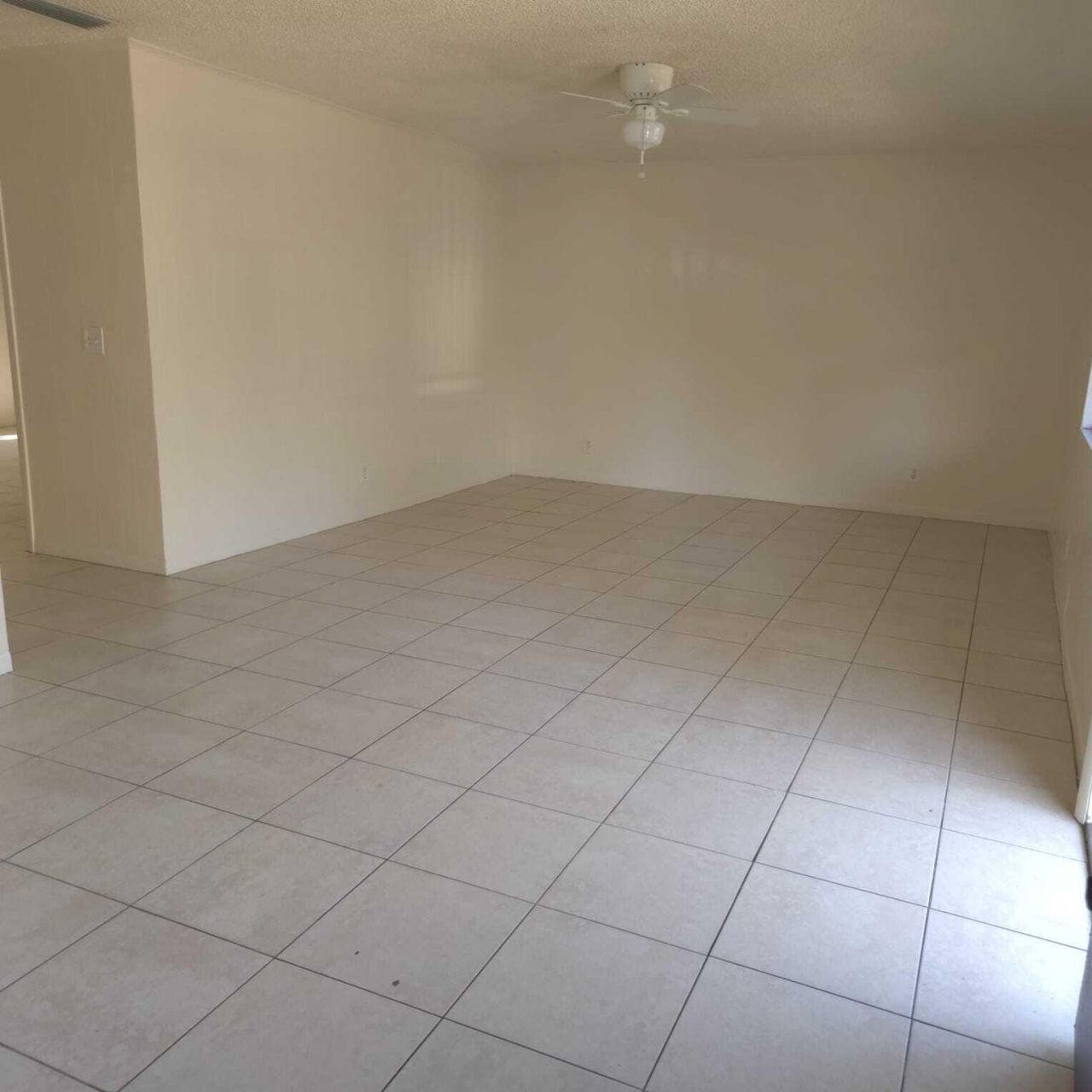 1740 2nd Avenue, Unit 202, Lake Worth Beach, FL 33460 Photo