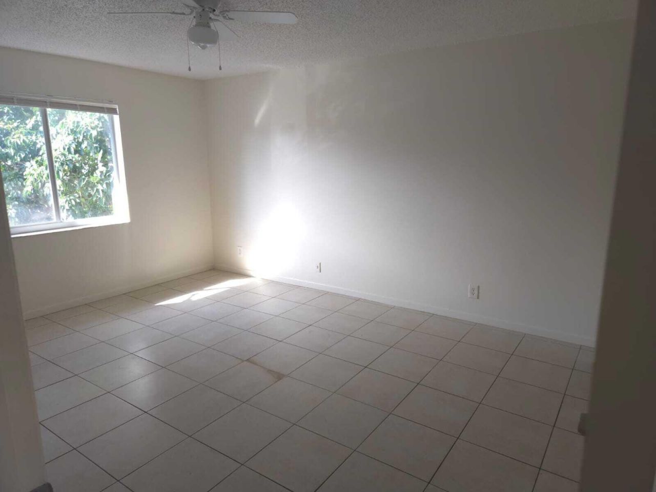 1740 2nd Avenue, Unit 202, Lake Worth Beach, FL 33460 Photo
