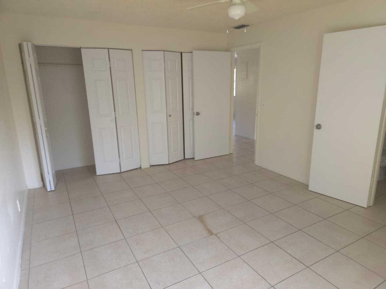1740 2nd Avenue, Unit 202, Lake Worth Beach, FL 33460 Photo