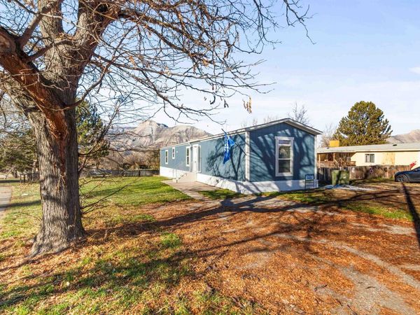 124 W Carson Circle, Parachute, CO 81635