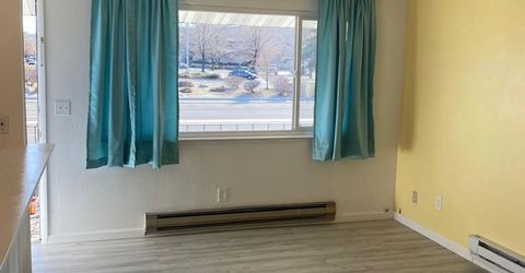 710 Jamaica Avenue, Unit #4, Reno, NV 89502 Photo