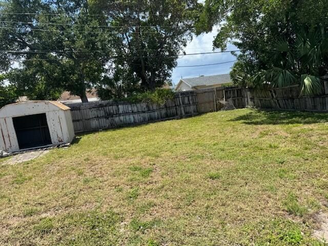 5707 Briarwood Street, Mangonia Park, FL 33407 Photo