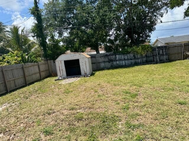 5707 Briarwood Street, Mangonia Park, FL 33407 Photo