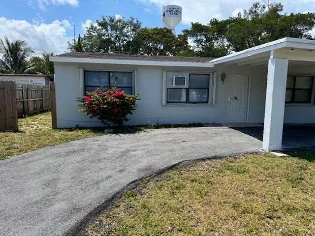 5707 Briarwood Street, Mangonia Park, FL 33407 Photo
