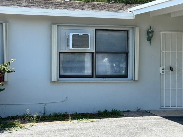 5707 Briarwood Street, Mangonia Park, FL 33407 Photo