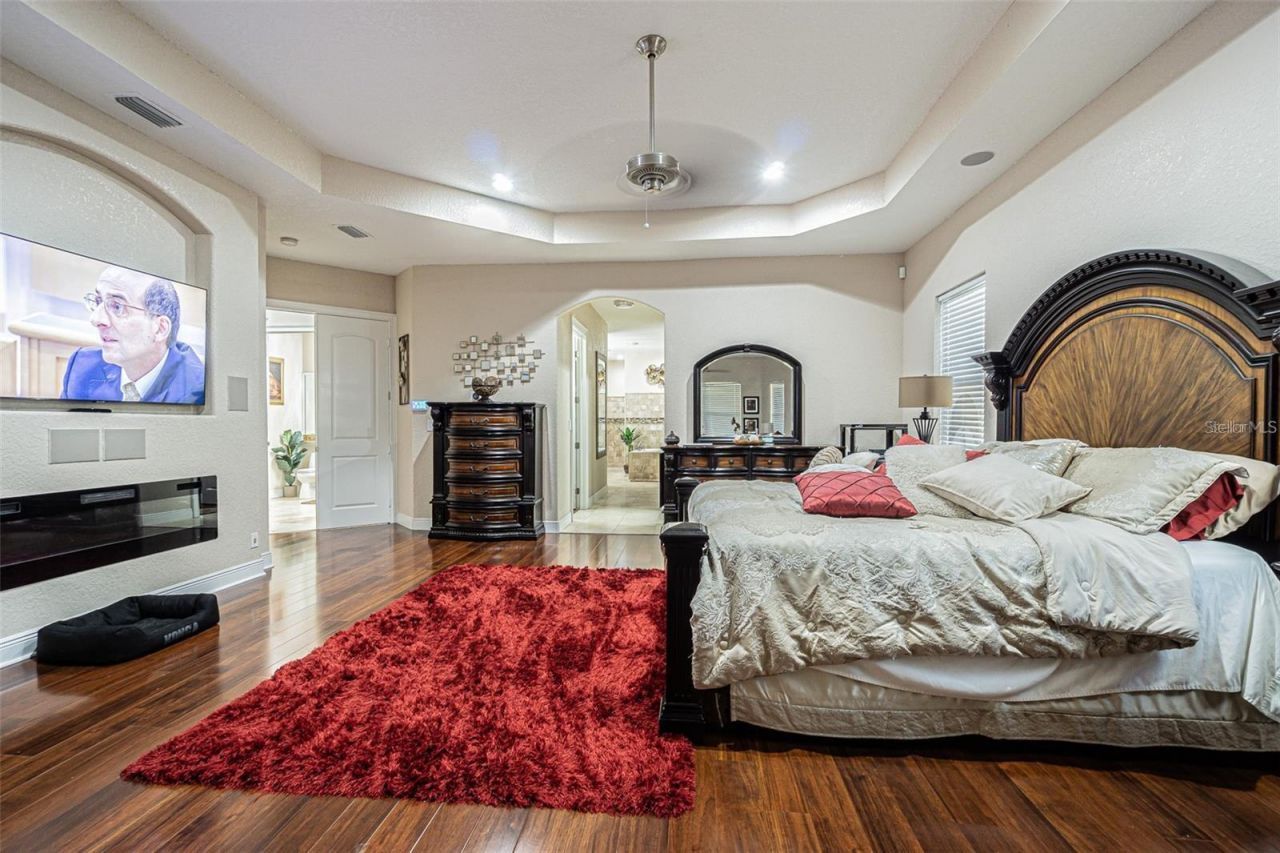 13102 Done Groven Drive, Dover, FL 33527 Photo