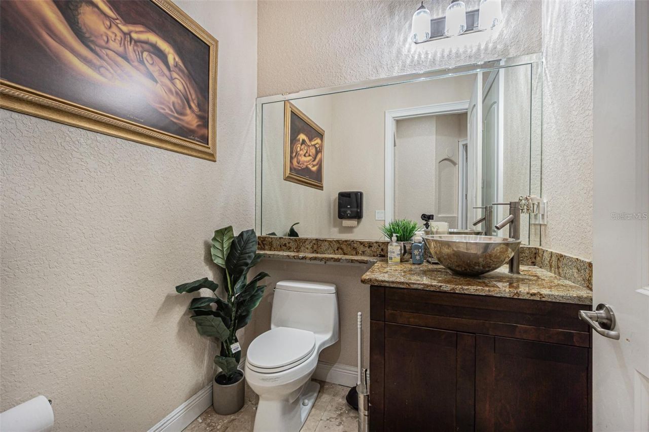 13102 Done Groven Drive, Dover, FL 33527 Photo