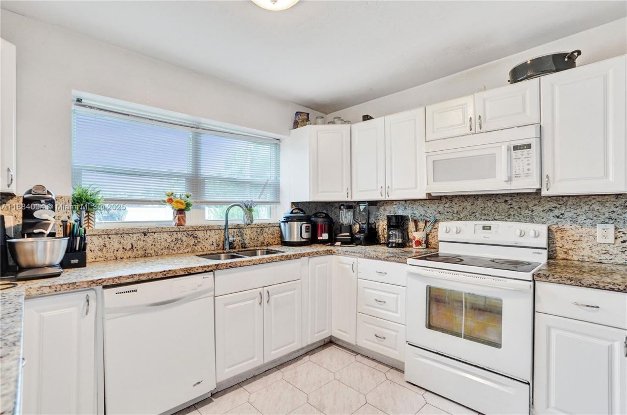 320 N 71st Ave, Hollywood, FL 33024 Photo