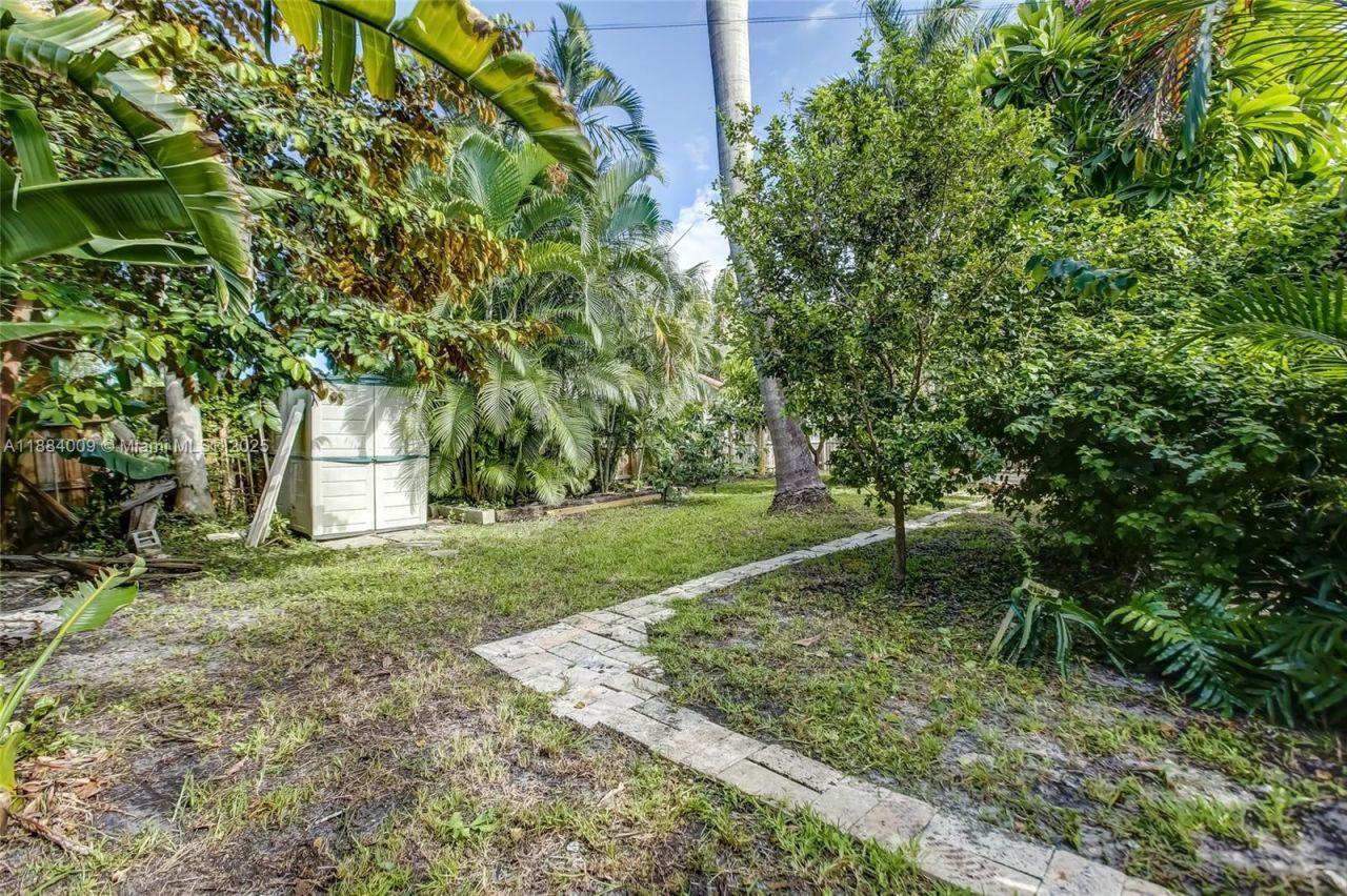 2601 NE 11th Ct, Fort Lauderdale, FL 33304 Photo