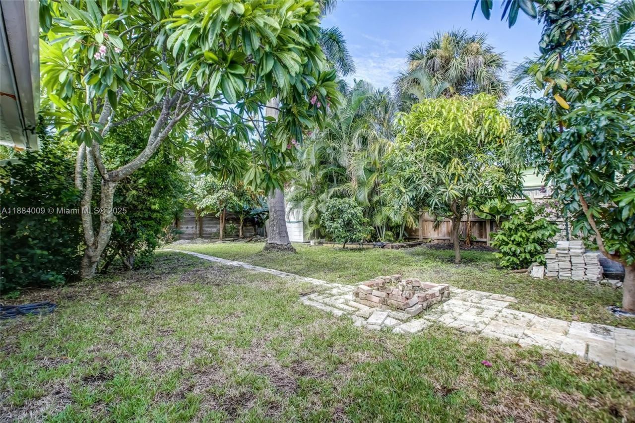 2601 NE 11th Ct, Fort Lauderdale, FL 33304 Photo