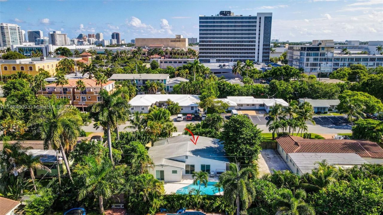 2601 NE 11th Ct, Fort Lauderdale, FL 33304 Photo