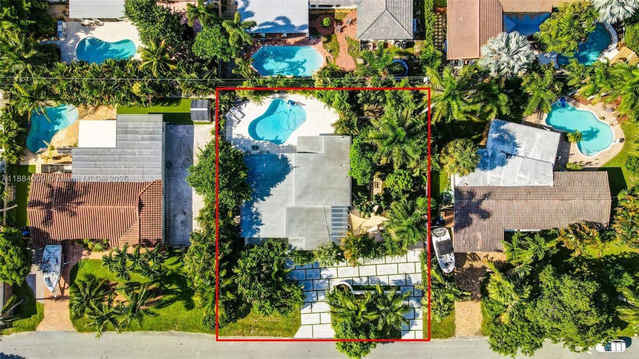 2601 NE 11th Ct, Fort Lauderdale, FL 33304 Photo