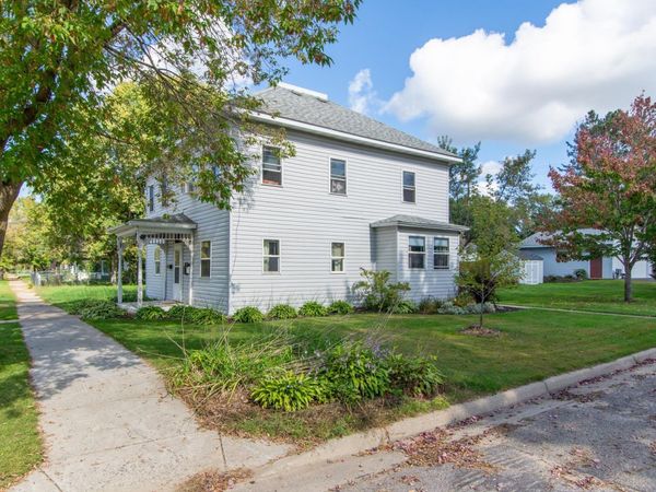 402 2nd Avenue NE, Brainerd, MN 56401