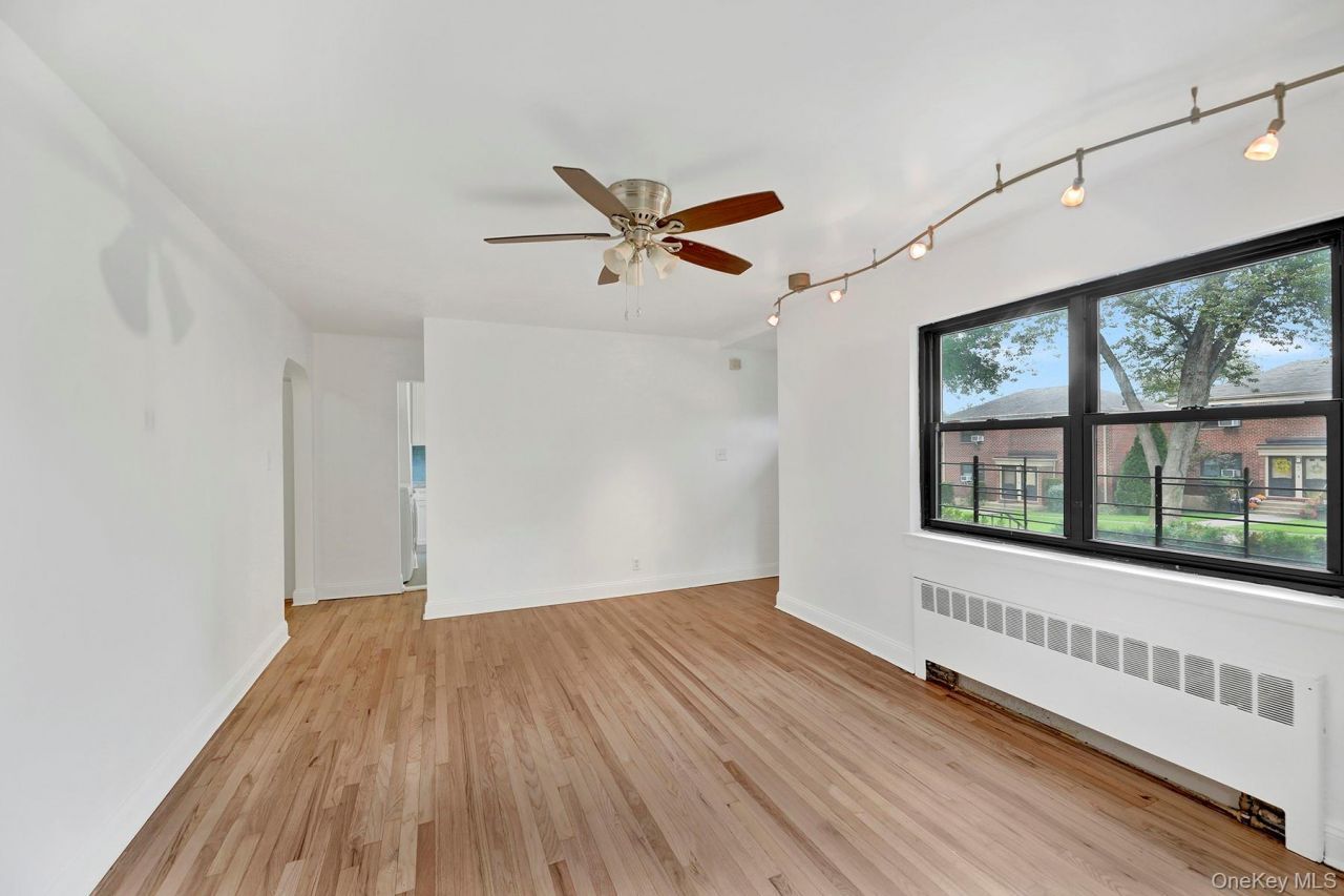 7477 220th Street, Unit First Floo, Oakland Gardens, NY 11364 Main Photo