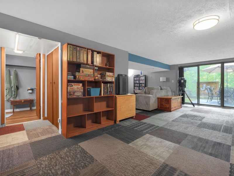 1495 W Choctaw Drive, London, OH 43140 Photo 22