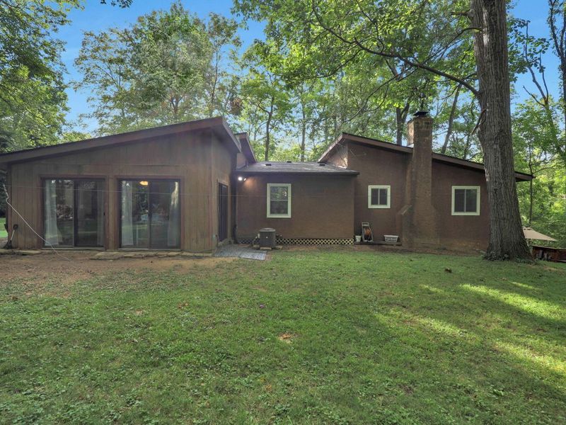 1495 W Choctaw Drive, London, OH 43140 Photo 29