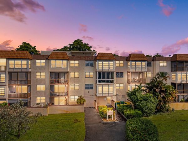 7000 NW 17th Street, Unit 419, Plantation, FL 33313