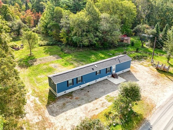 1107 Hill Road, Clinton, ME 04927