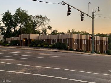 2223 Fulton Road NW, Canton, OH 44709